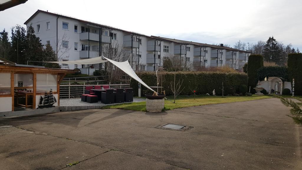 Burgauer Hof Lägenhet Exteriör bild