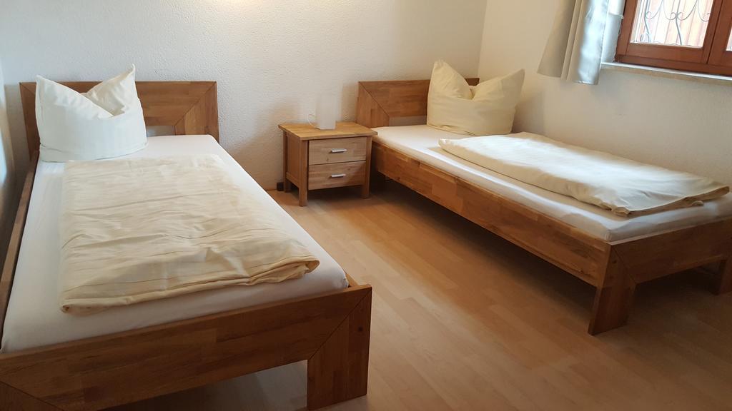 Burgauer Hof Lägenhet Exteriör bild