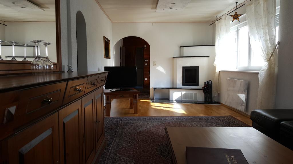 Burgauer Hof Lägenhet Exteriör bild